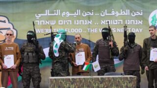 Hamas Libère Trois Captifs Israéliens dans le Cadre d'un Échange de Cessez-le-feu à Gaza**