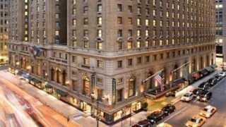 New York City met fin au contrat de location de 220 millions de dollars avec l'hôtel Roosevelt face aux préoccupations des contribuables