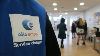 Les Contrats de Service Civique Réouvrent pour Signature Après Suspension Temporaire