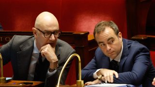 Budget de la Sécurité Sociale : le gouvernement en ultime négociation avant le vote crucial du mardi