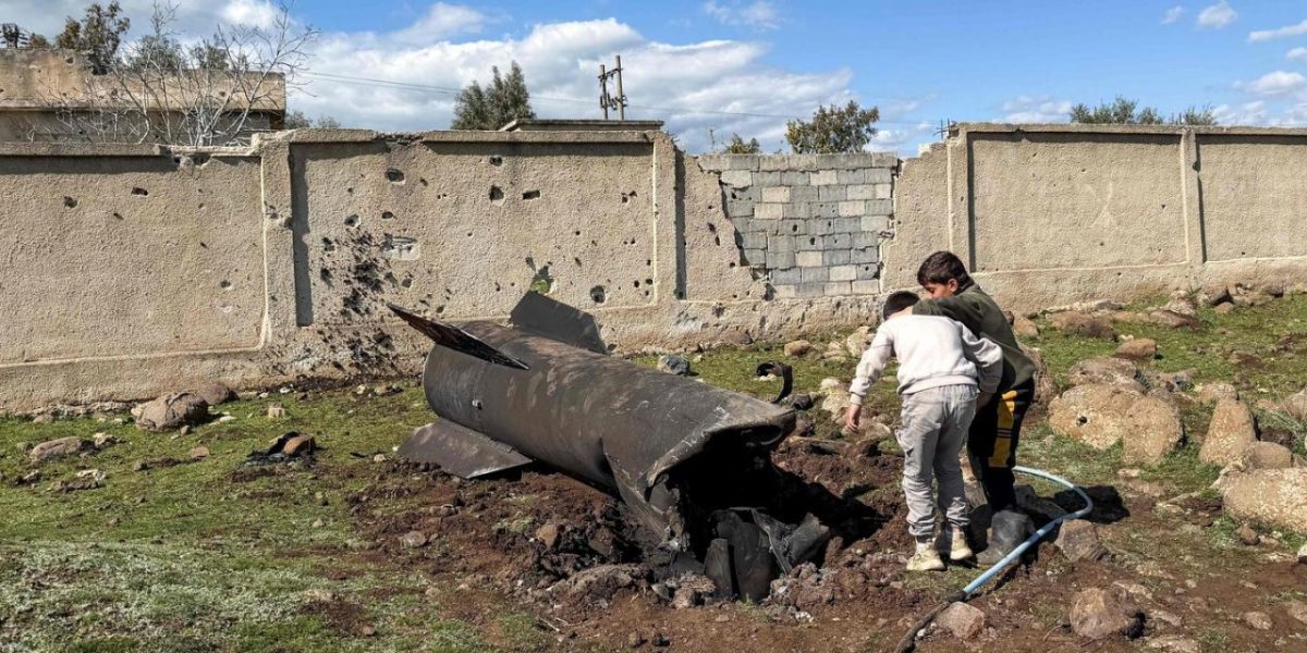 Frappe israélienne sur une école de filles en Iran : 63 morts à Minab, l'opération "Lion Rugissant" lancée