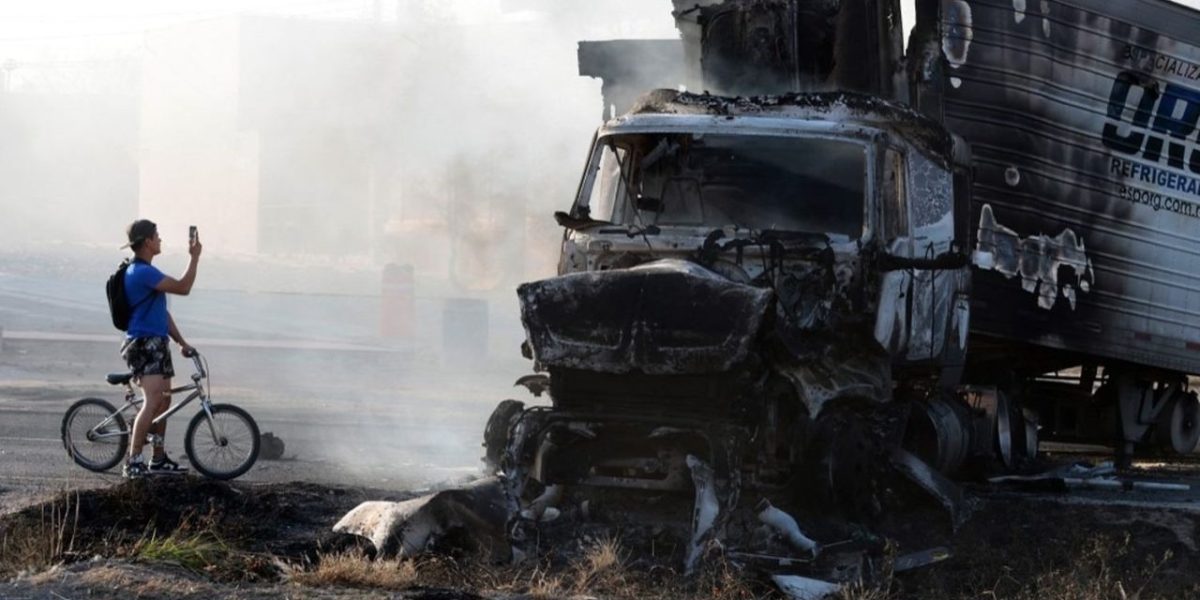 Mort d'El Mencho : le Mexique plongé dans une vague de violences cartellaires