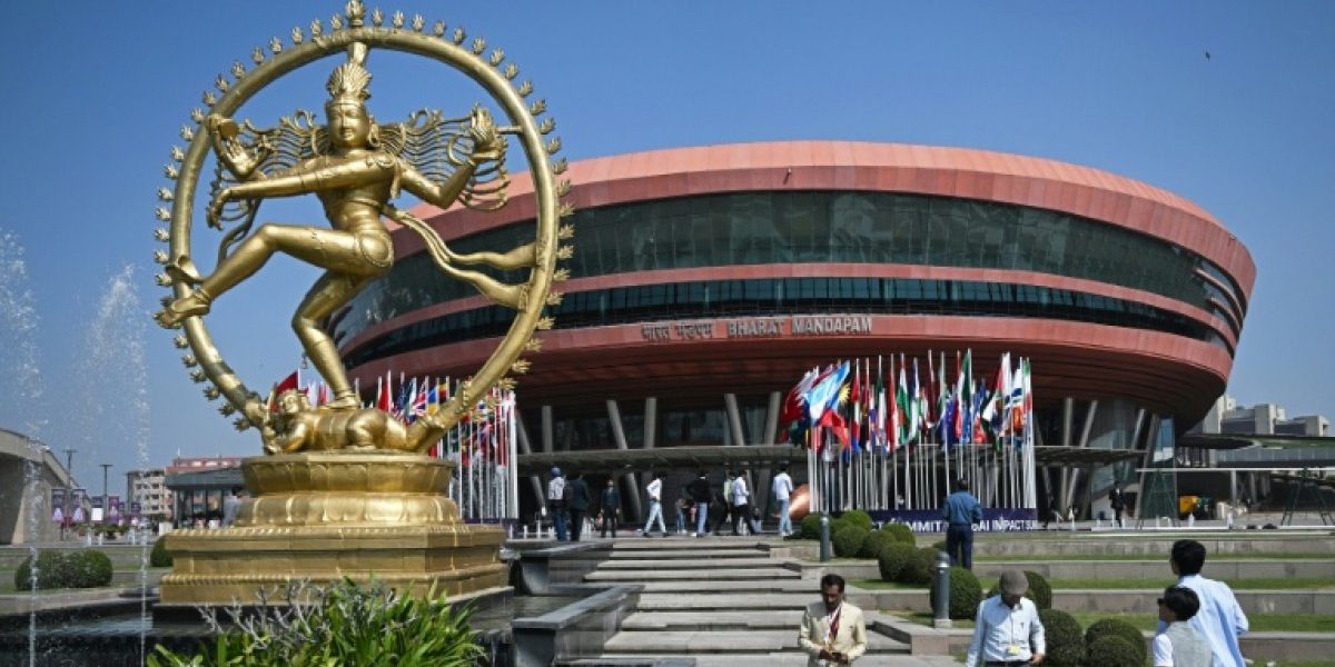 Sommet Mondial de l'IA : Modi, le chef de l'ONU et le PDG d'OpenAI plaident pour un accès universel