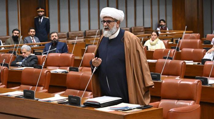 Sénat : Polémique sur l'Arrêt de la Diffusion en Direct, l'Opposition Exige des Explications
