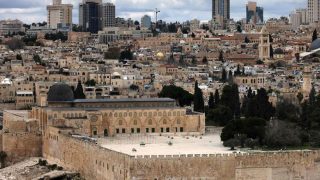 Crise Régionale : Les Frappes Coordonnées des États-Unis et d'Israël sur l'Iran Font des Victimes Civiles