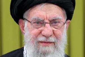 L'Iran sous le choc : l'Ayatollah Ali Khamenei tué dans une frappe aérienne à Téhéran