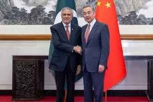 La Chine soutient le rôle médiateur du Pakistan entre l'Iran et les États-Unis