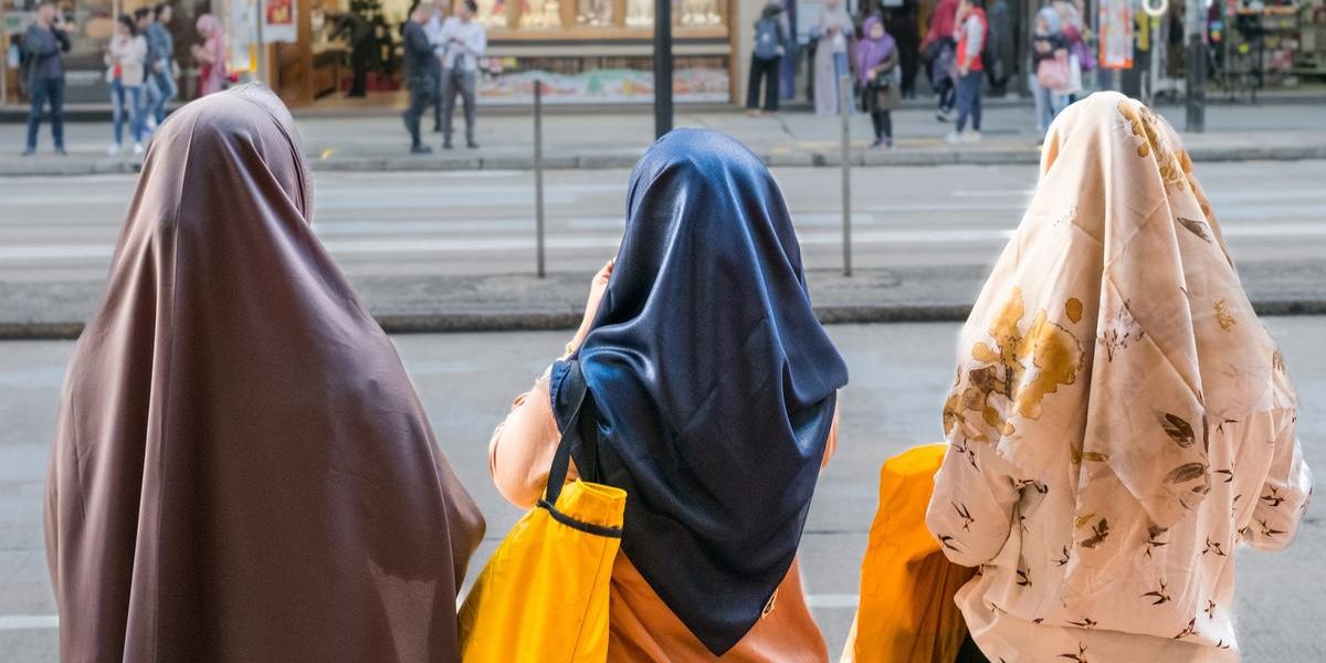 Creil : La victoire historique de LFI face aux défis des tensions communautaires
