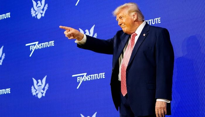 Donald Trump exige l'ouverture du "Détroit de Trump" dans les négociations de paix avec l'Iran
