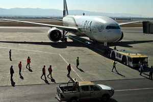 Crise aérienne : 11 vols internationaux bloqués au Pakistan après les fermetures d'espace aérien au Moyen-Orient