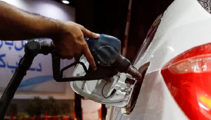 Hausse du Kérosène à 433,40 Rs, Prix de l'Essence et du Diesel Maintenus