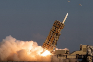 L'Iran dévoile ses vastes "villes missiles" souterraines dans des images inédites