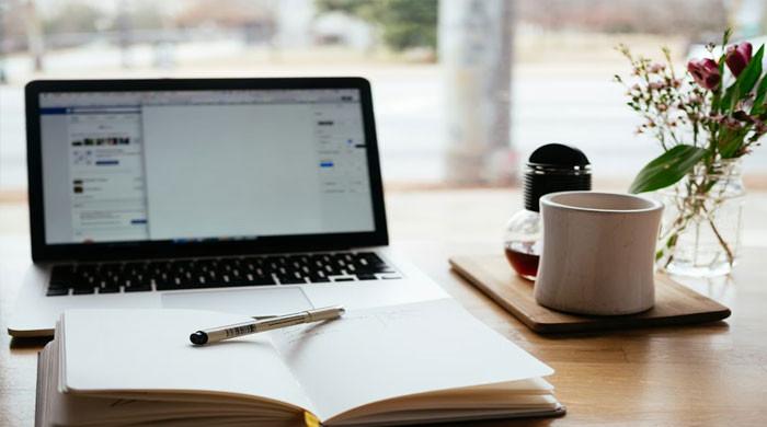 Le Pakistan envisage le télétravail à grande échelle pour économiser l'énergie dès 2026