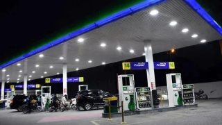 Pakistan : Qui a Profité du Gain Exceptionnel de 82 Milliards de Roupies sur les Carburants ?