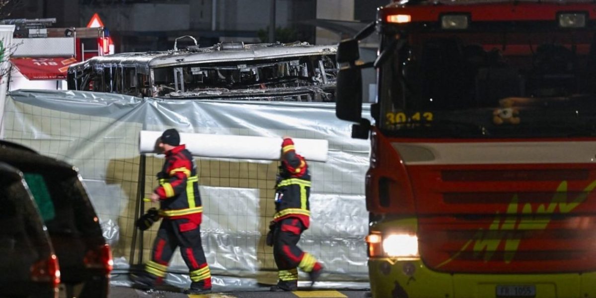 Suisse : un incendie criminel présumé ravage un bus à Kerzers, faisant six morts