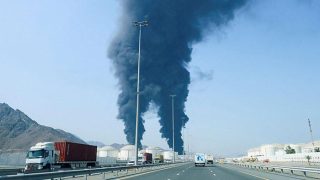 Escalation au Moyen-Orient : Frappes US-Israël en Iran et Riposte contre les Hubs Énergétiques du Golfe