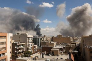 Conflit au Moyen-Orient : Frappes américano-israéliennes sur l'Iran et escalade régionale le 6 mars 2026