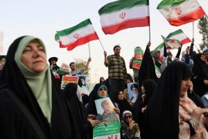 Conflit US-Israël-Iran : Frappes et Diplomatie S'intensifient en Parallèle