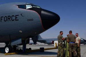 Crash d'un avion ravitailleur américain en Irak : six militaires tués, l'enquête en cours