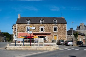 Plouasne : le maire mis en examen après le décès d'une femme lors d'une hospitalisation forcée