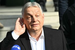 Une opération d'influence pro-Orbán cible un analyste avant les législatives hongroises