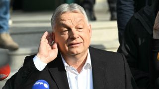 Une opération d'influence pro-Orbán cible un analyste avant les législatives hongroises