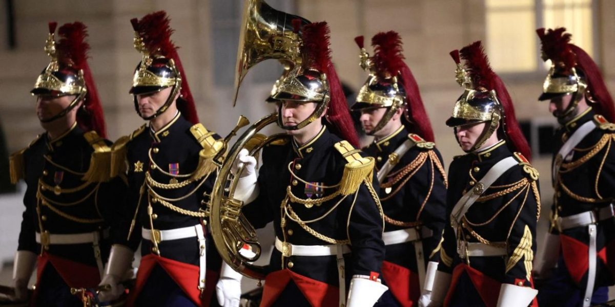 Allégations de harcèlement raciste au sein de la Garde républicaine : une enquête ouverte