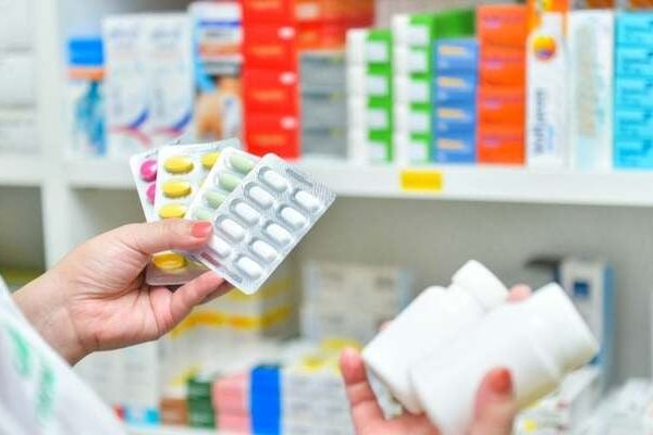 Pakistan : le gouvernement fixe enfin les prix de 35 médicaments vitaux pour lutter contre les pénuries