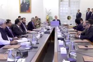 Crise pétrolière mondiale : le PM Shehbaz garantit la continuité des mesures de soutien public