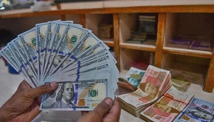 Pakistan : un excédent courant record de 1,07 milliard de dollars en mars 2026