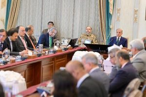 Le Premier Ministre Shehbaz Sharif Ordonne la Numérisation Complète de la Commission Nationale des Tarifs