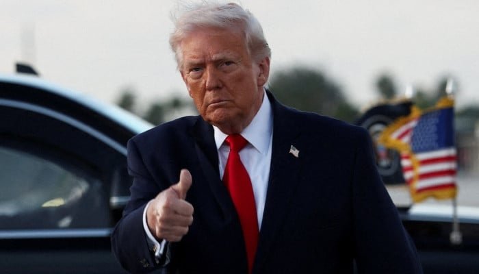 Trump Annonce un Blocus du Détroit d'Hormuz et Admet la Persistance des Prix Élevés du Pétrole