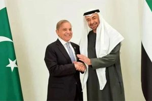 Pakistan sous pression : le rappel d'un prêt de 3 milliards de dollars par les Émirats Arabes Unis fragilise ses réserves