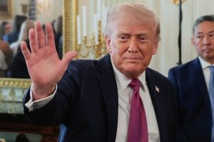 Négociations USA-Iran : Donald Trump évoque un nouveau round de discussions alors que le cessez-le-feu vacille