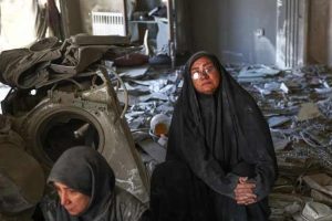 Iran rejette les accusations de Trump, alerte sur les crimes de guerre et dénonce les frappes US-Israël