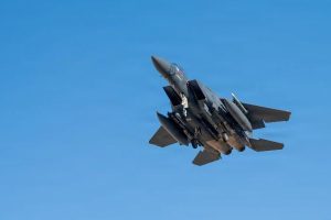 Opération de sauvetage en Iran : les forces spéciales américaines récupèrent un aviateur abattu