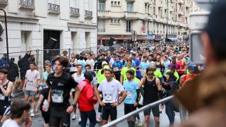 Drame à Paris : Un Coureur Décède lors d’une Course en Pleine Canicule