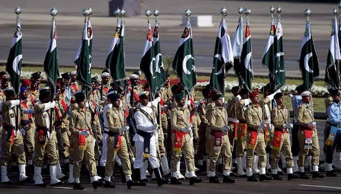 Tensions explosent : Le Pakistan répond vertement aux propos du chef de l’armée indienne
