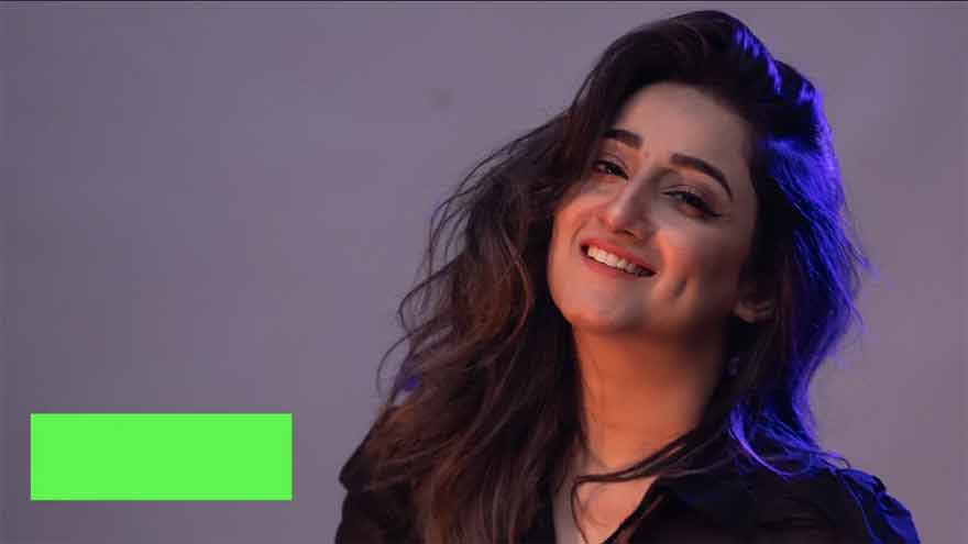 Nimra Mehra se lance au cinéma : la chanteuse punjabi fait ses débuts d’actrice dans un film pakistano-indien