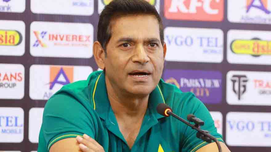 Aaqib Javed dément avoir démissionné de la présidence du comité de sélection du PCB