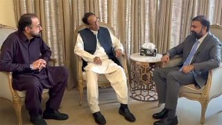 Le CM du Balochistan rencontre Shujaat Hussain à Lahore alors que les forces intensifient l'offensive antimilitante