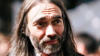 Cédric Villani demande à ses doctorants d'éviter les outils d'IA générative