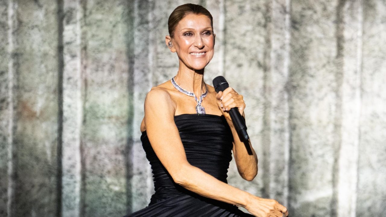 Céline Dion éblouit pour son deuxième concert à Paris