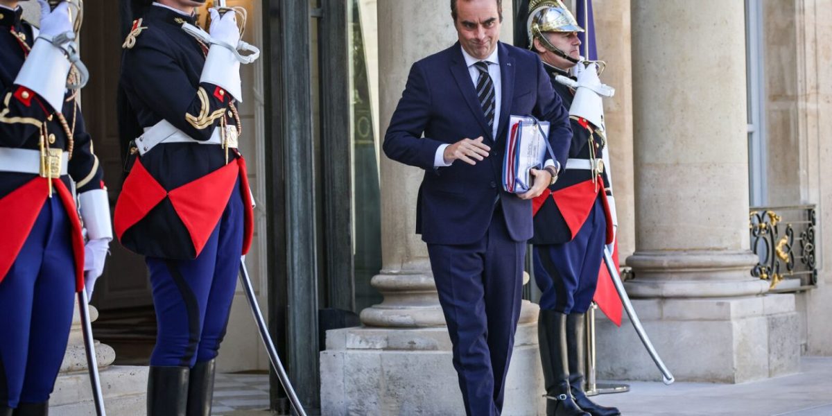 Budget 2027 : Lecornu dévoile un plan d'économies de 54 milliards d'euros