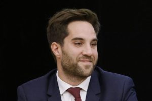 Carburants : le gouvernement face aux critiques sur la redistribution de la TVA