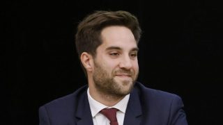 Carburants : le gouvernement face aux critiques sur la redistribution de la TVA
