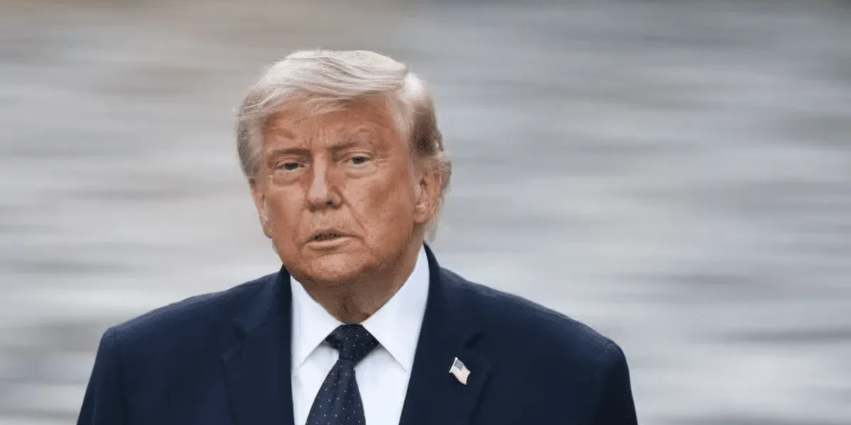 Macron et Carney affichent leur unité à Saint-Pierre-et-Miquelon face aux menaces de Trump