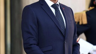Macron convoque les chefs de partis à l'Élysée sur les crises internationales