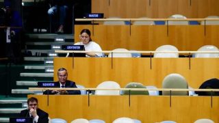 Netanyahu défend Israël à l'ONU, des dizaines de délégués quittent la salle
