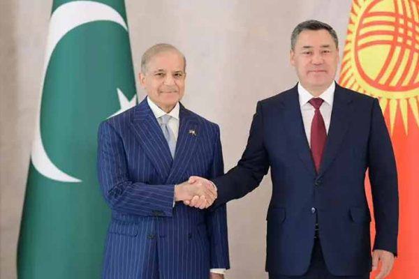 Pakistan et Kirghizistan visent 200 millions de dollars d’échanges commerciaux